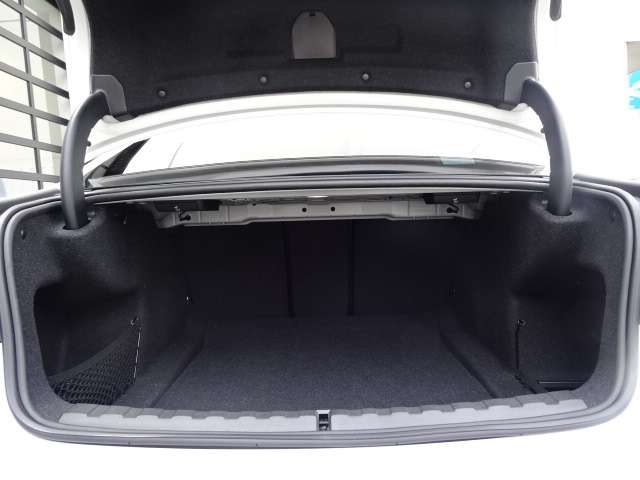 ＢＭＷ ３シリーズ ３２０Ｄ Ｘドライブ Ｍスポーツ エディション ジョイプラス ディーゼルターボ ４ＷＤ R3年 (近畿) 99