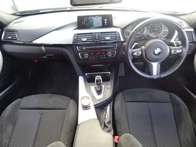 ＢＭＷ ３シリーズ ３２０ｉ　Ｍスポーツ H26年 (近畿) 99