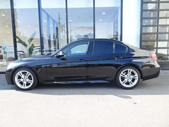 ＢＭＷ ３シリーズ ３２０ｉ　Ｍスポーツ H26年 (近畿) 99