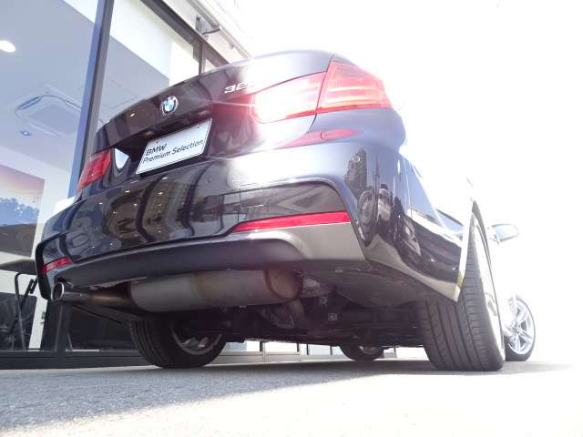 ＢＭＷ ３シリーズ ３２０ｉ　Ｍスポーツ H26年 (近畿) 99