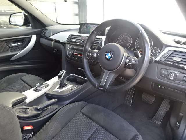 ＢＭＷ ３シリーズ ３２０ｉ　Ｍスポーツ H26年 (近畿) 99