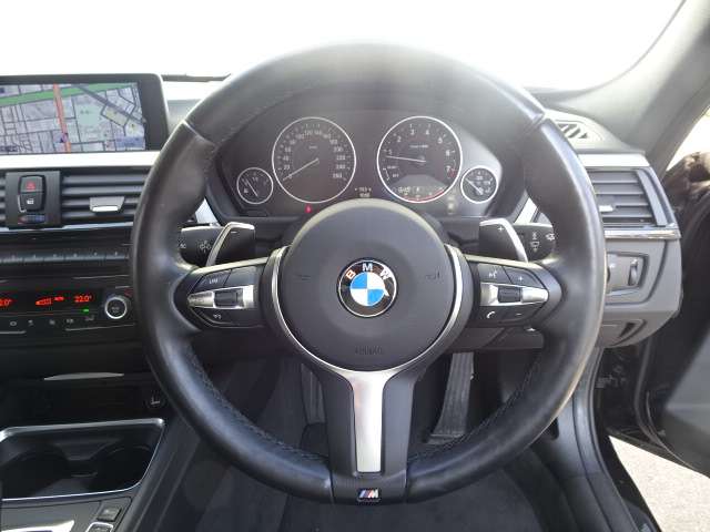 ＢＭＷ ３シリーズ ３２０ｉ　Ｍスポーツ H26年 (近畿) 99