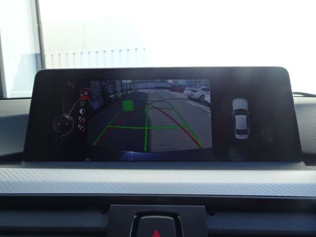 ＢＭＷ ３シリーズ ３２０ｉ　Ｍスポーツ H26年 (近畿) 99