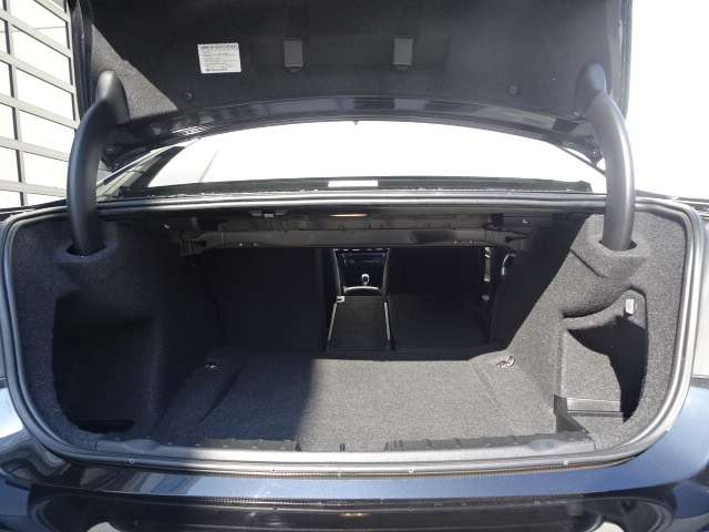 ＢＭＷ ３シリーズ ３２０ｉ　Ｍスポーツ H26年 (近畿) 99