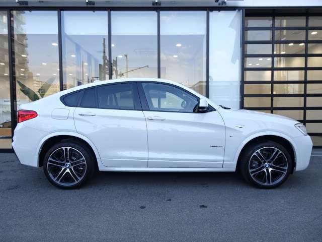 ＢＭＷ Ｘ４ Ｘドライブ２８Ｉ Ｍスポーツ ４ＷＤ H29年 (近畿) 99
