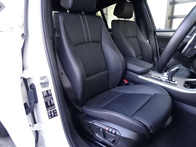 ＢＭＷ Ｘ４ Ｘドライブ２８Ｉ Ｍスポーツ ４ＷＤ H29年 (近畿) 99