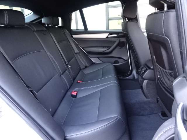 ＢＭＷ Ｘ４ Ｘドライブ２８Ｉ Ｍスポーツ ４ＷＤ H29年 (近畿) 99