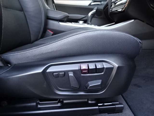 ＢＭＷ Ｘ４ Ｘドライブ２８Ｉ Ｍスポーツ ４ＷＤ H29年 (近畿) 99