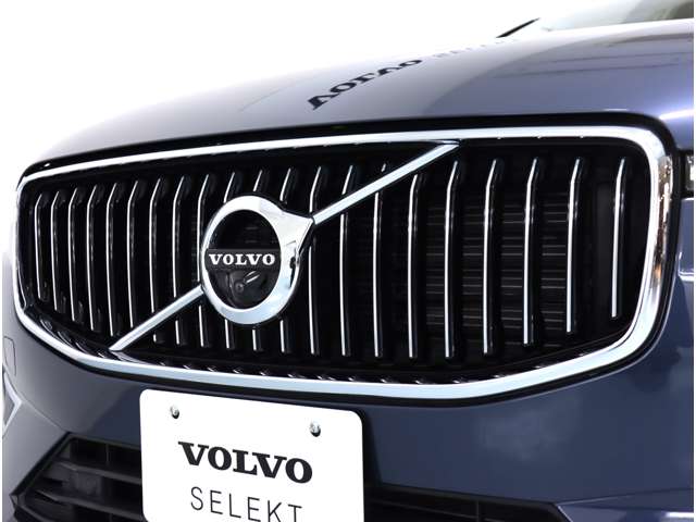 ボルボ ＸＣ６０ Ｄ４ ＡＷＤ インスクリプション ディーゼルターボ ４ＷＤ R1年 (近畿) 99