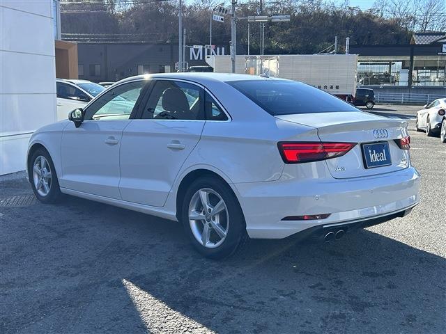 アウディ Ａ３　セダン １．４　ＴＦＳＩ　スポーツ H29年 (東北) 99