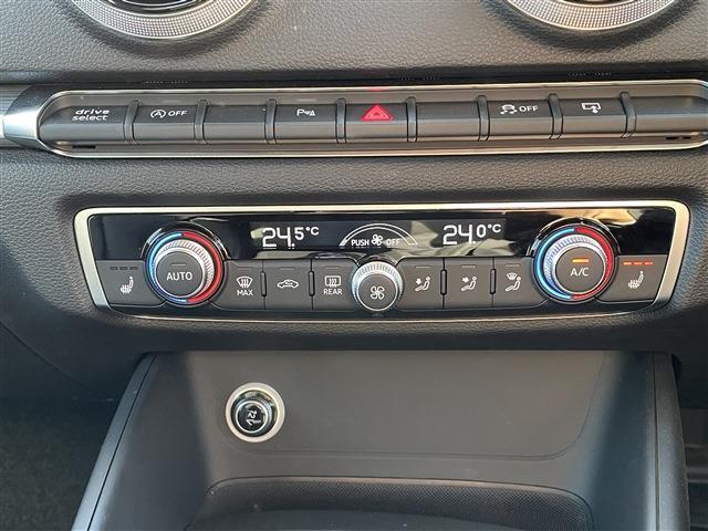 アウディ Ａ３　セダン １．４　ＴＦＳＩ　スポーツ H29年 (東北) 99