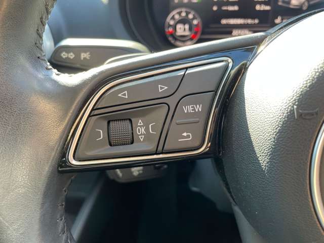 アウディ Ａ３　セダン １．４　ＴＦＳＩ　スポーツ H29年 (東北) 99