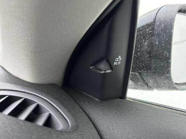 ボルボ Ｖ４０クロスカントリー Ｔ５ ＡＷＤ モメンタム ４ＷＤ H30年 (東北) 99