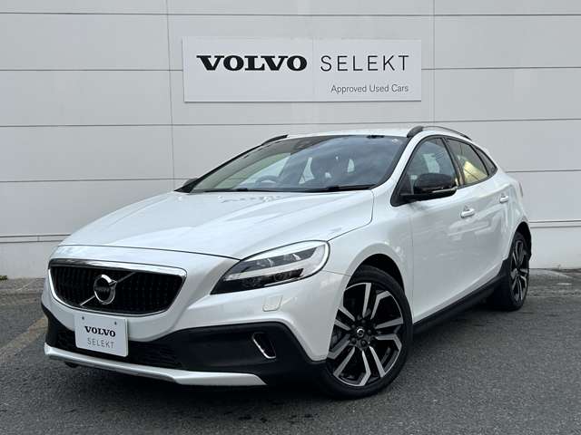 ボルボ Ｖ４０クロスカントリー Ｔ５ ＡＷＤ モメンタム ４ＷＤ H30年 (東北) 99