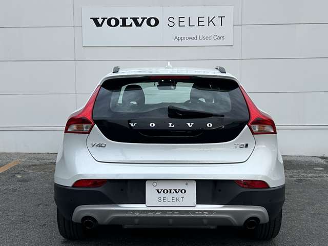 ボルボ Ｖ４０クロスカントリー Ｔ５ ＡＷＤ モメンタム ４ＷＤ H30年 (東北) 99