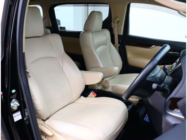 トヨタ アルファード ２．５ Ｘ H28年 (関東) 99