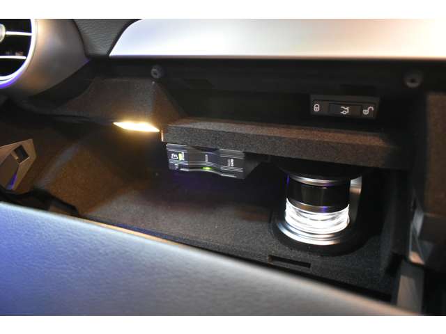 メルセデスベンツ Ｃクラス Ｃ２００ ４マチック アバンギャルド ＡＭＧライン ４ＷＤ R1年 (関東) 99