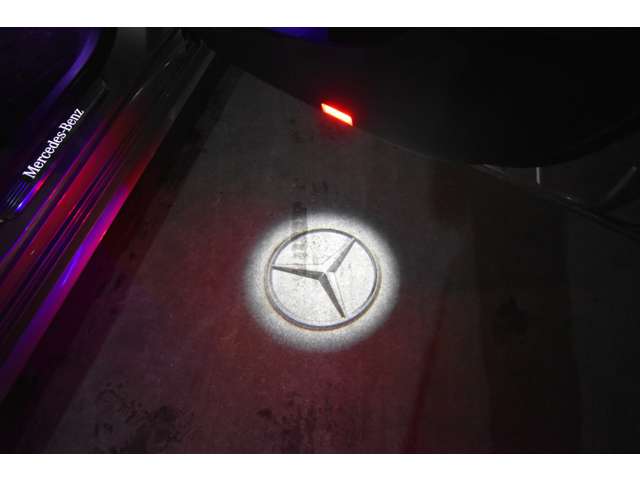 メルセデスベンツ Ｃクラス Ｃ２００ ４マチック アバンギャルド ＡＭＧライン ４ＷＤ R1年 (関東) 99