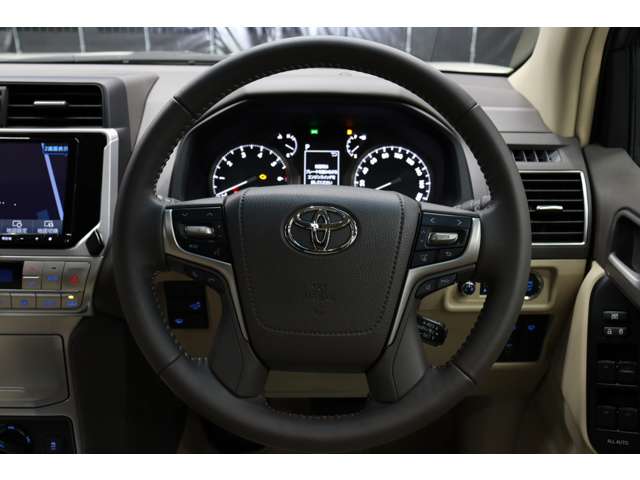 トヨタ ランドクルーザープラド ２．７ ＴＸ Ｌパッケージ ４ＷＤ R5年 (東海) 99
