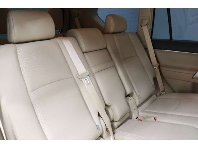 トヨタ ランドクルーザープラド ２．７ ＴＸ Ｌパッケージ ４ＷＤ R5年 (東海) 99