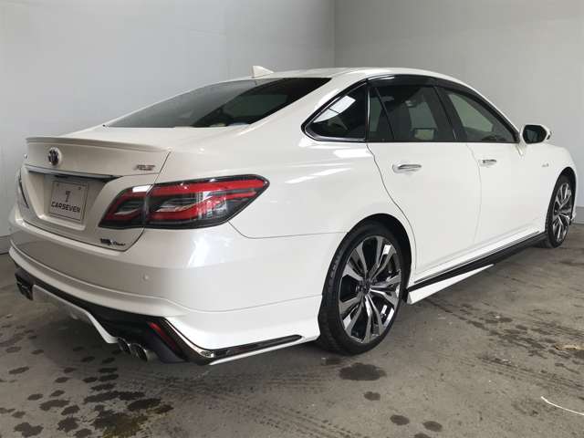 トヨタ クラウン　ハイブリッド ハイブリッド ２．５ ＲＳ アドバンス ＦＯＵＲ ４ＷＤ R1年 (北海道) 99