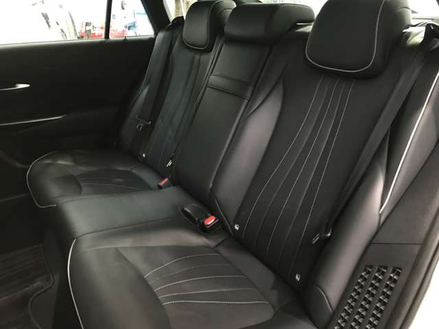 トヨタ クラウン　ハイブリッド ハイブリッド ２．５ ＲＳ アドバンス ＦＯＵＲ ４ＷＤ R1年 (北海道) 99