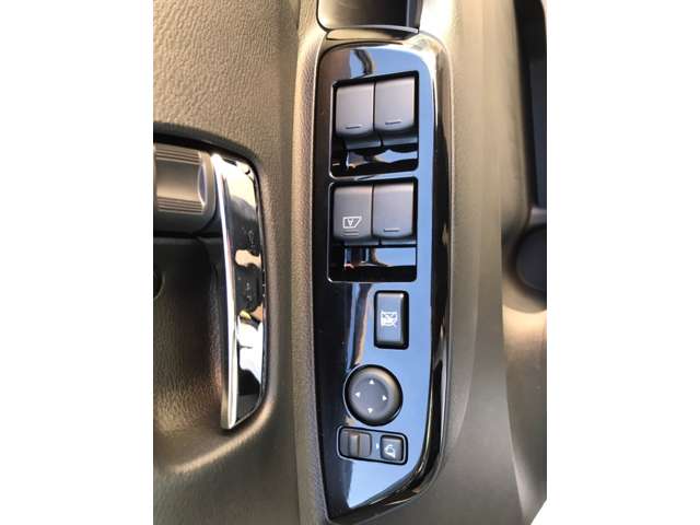 三菱 デリカ　ミニ ６６０ Ｇ プレミアム ４ＷＤ R5年 (北海道) 99