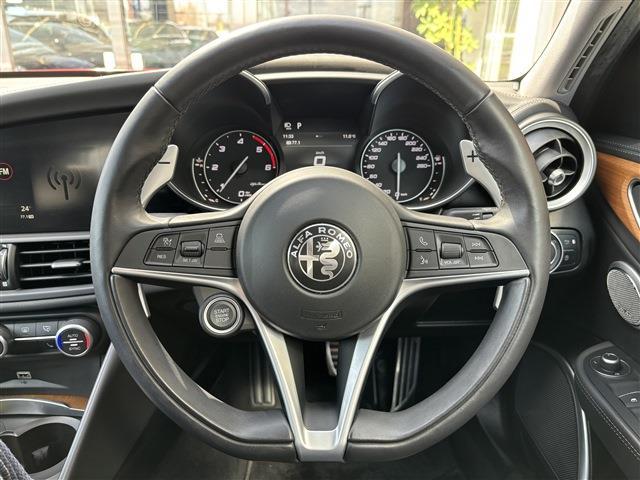 アルファロメオ ジュリア ２．２ ターボ ディーゼル スーパー R1年 (東北) 99