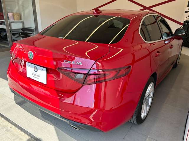 アルファロメオ ジュリア ２．２ ターボ ディーゼル スーパー R1年 (東北) 99