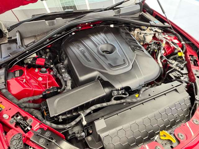 アルファロメオ ジュリア ２．２ ターボ ディーゼル スーパー R1年 (東北) 99