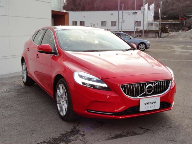 ボルボ Ｖ４０ Ｔ３　クラシックエディション R2年 (東北) 99