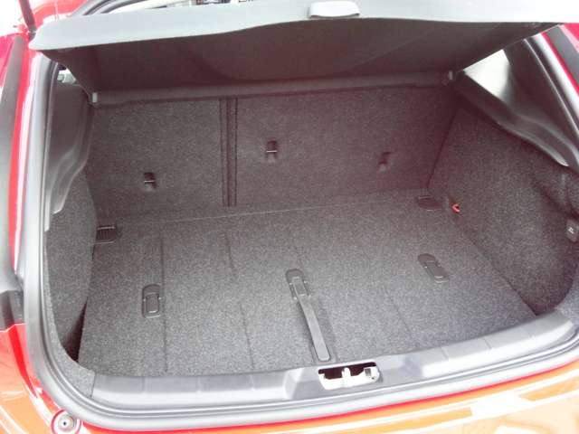 ボルボ Ｖ４０ Ｔ３　クラシックエディション R2年 (東北) 99