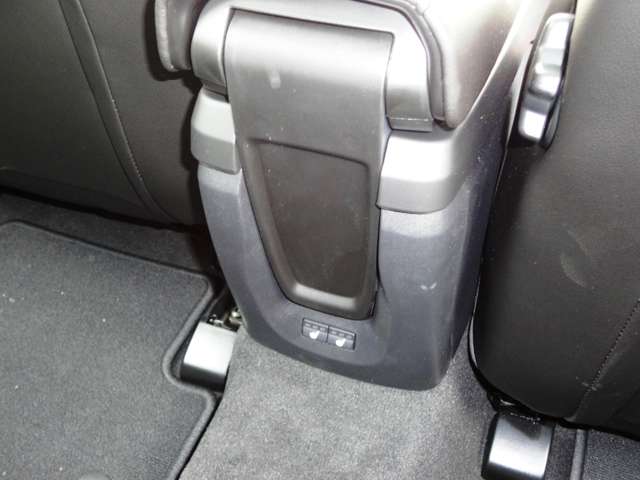 ボルボ Ｖ４０ Ｔ３　クラシックエディション R2年 (東北) 99