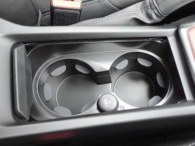 ボルボ Ｖ４０ Ｔ３　クラシックエディション R2年 (東北) 99