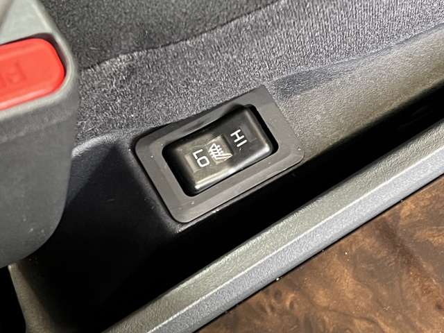 三菱 デリカ　Ｄ：５ ２．４ シャモニー ４ＷＤ H20年 (関東) 99