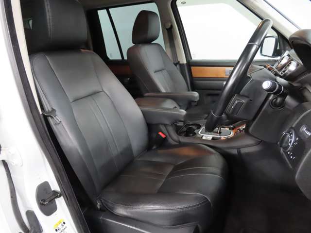 ランドローバー ディスカバリー４ ＳＥ ４ＷＤ H23年 (関東) 99