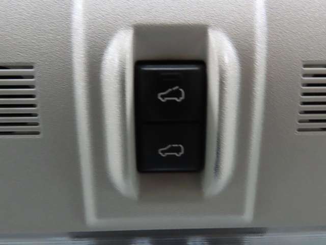 ランドローバー ディスカバリー４ ＳＥ ４ＷＤ H23年 (関東) 99