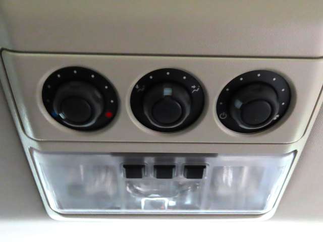 ランドローバー ディスカバリー４ ＳＥ ４ＷＤ H23年 (関東) 99