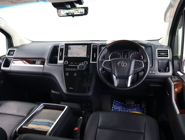 トヨタ グランエース ２．８ プレミアム ディーゼルターボ R3年 (関東) 99