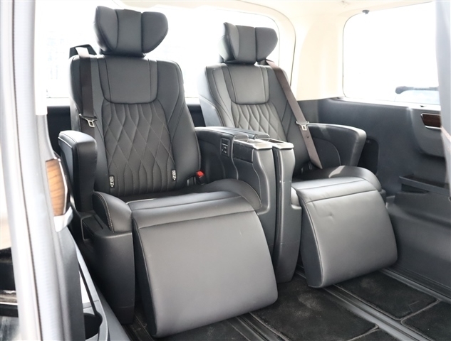 トヨタ グランエース ２．８ プレミアム ディーゼルターボ R3年 (関東) 99