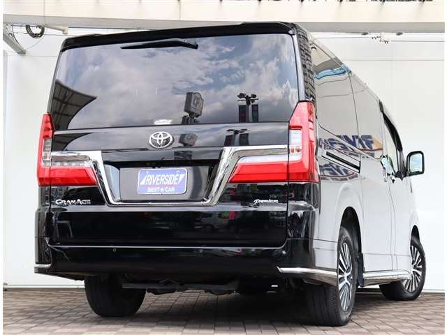 トヨタ グランエース ２．８ プレミアム ディーゼルターボ R3年 (関東) 99