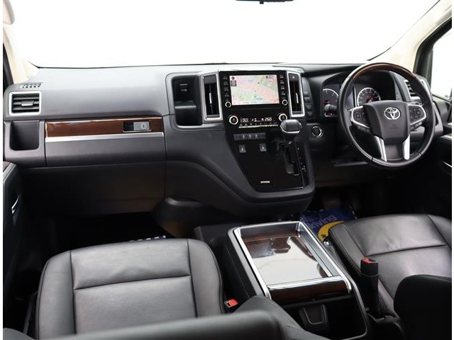 トヨタ グランエース ２．８ プレミアム ディーゼルターボ R3年 (関東) 99