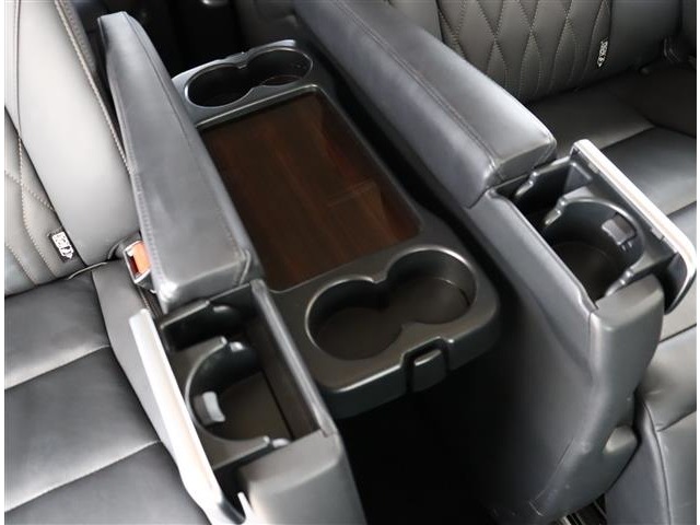 トヨタ グランエース ２．８ プレミアム ディーゼルターボ R3年 (関東) 99