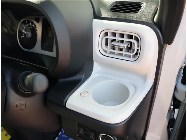 ダイハツ ムーヴ　キャンバス ６６０ ストライプス Ｇ R5年 (関東) 99