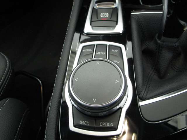 ＢＭＷ ２シリーズグランツアラー ２１８Ｉ スポーツ ＤＣＴ R1年 (近畿) 99