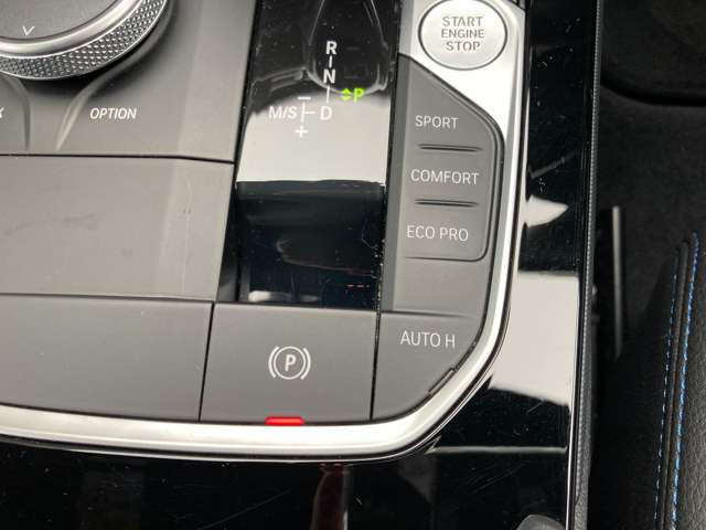 ＢＭＷ １シリーズ １１８Ｄ Ｍスポーツ エディション ジョイ プラス ディーゼルターボ R3年 (近畿) 99