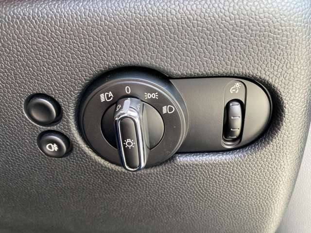 ミニ ミニ ジョン・クーパー・ワークス ３ドア R2年 (近畿) 99