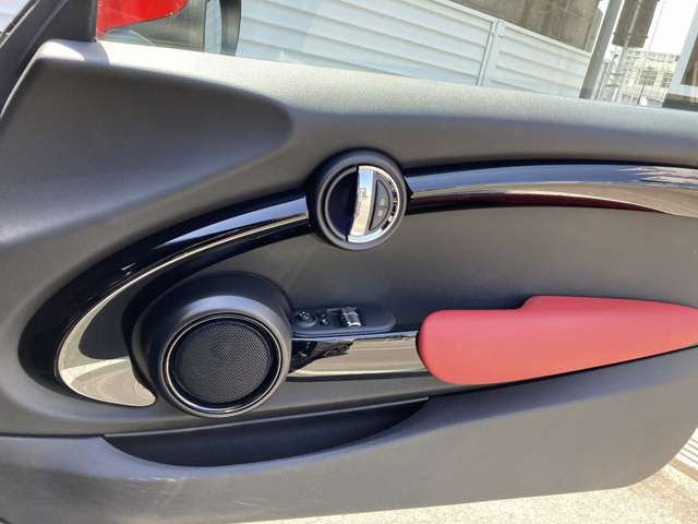 ミニ ミニ ジョン・クーパー・ワークス ３ドア R2年 (近畿) 99