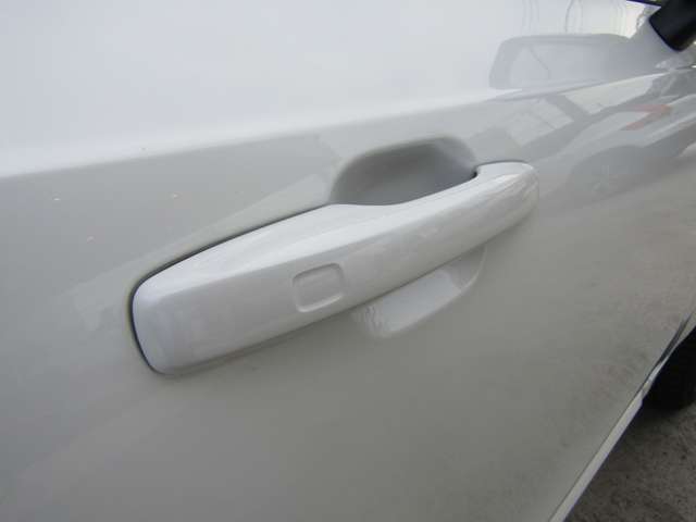 ボルボ ＸＣ９０ Ｂ６ ＡＷＤ Ｒデザイン ４ＷＤ R4年 (関東) 99