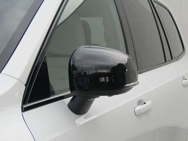 ボルボ ＸＣ９０ Ｂ６ ＡＷＤ Ｒデザイン ４ＷＤ R4年 (関東) 99